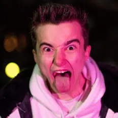 KiKi Makin: песни, клипы, биография, даты выступлений и многое другое.