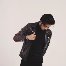 Listen to Vall, watch music videos, read bio, see tour dates & more!