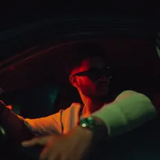 Dengarkan Robin Sidhu, tonton video musik, baca bio, lihat tanggal tur & lainnya!