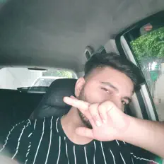 Kaim Bunnyを聴いたり、ミュージックビデオを鑑賞したり、経歴やツアー日程などを確認したりしましょう！