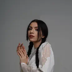 Listen to Alya Dey, watch music videos, read bio, see tour dates & more!