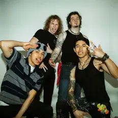 Dengarkan The Broken Windows, tonton video musik, baca bio, lihat tanggal tur & lainnya!