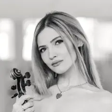 Listen to Nora De Smet, watch music videos, read bio, see tour dates & more!
