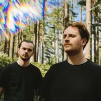 Escucha a undefined, mira vídeos musicales, lee la biografía, consulta fechas de giras y mucho más.