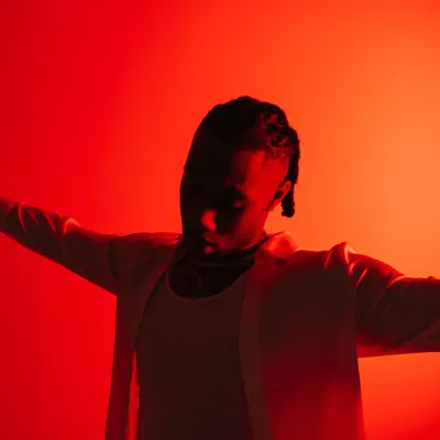 Listen to Mönt Lee, watch music videos, read bio, see tour dates & more!
