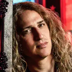 收听 Niro Knox、观看音乐视频、阅读小传、查看巡演日期等 ！