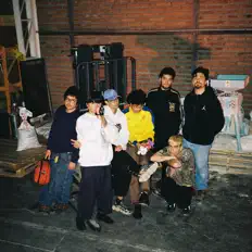 Escucha a Scott Y Los Pelmazos, mira videos musicales, lee su biografía, consulta las fechas de las gira y más.