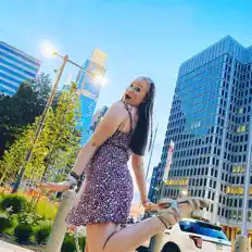 Listen to Felicia Berrier, watch music videos, read bio, see tour dates & more!