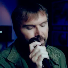 Bora Meriçを聴いたり、ミュージックビデオを鑑賞したり、経歴やツアー日程などを確認したりしましょう！