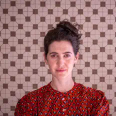 Dengarkan Nicky Schrire, tonton video musik, baca bio, lihat tanggal tur & lainnya!