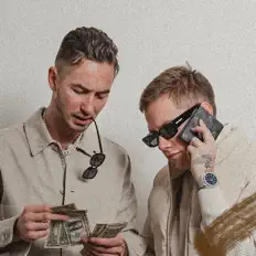 Poslechněte si interpreta Olas, sledujte hudební videa, přečtěte si životopis, podívejte se na data turné a další informace.