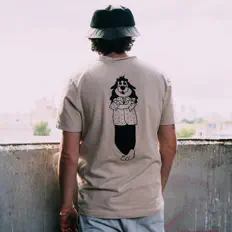 Escucha a Mad.Again, mira videos musicales, lee su biografía, consulta las fechas de las gira y más.