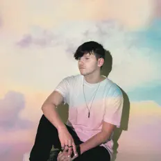 Dengarkan relatable, tonton video musik, baca bio, lihat tanggal tur & lainnya!