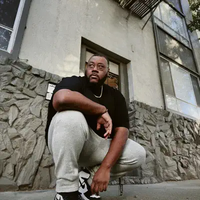 Listen to QuakeBeatz, watch music videos, read bio, see tour dates & more!