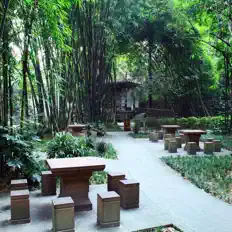 Escucha a Fabes VG, mira vídeos musicales, lee la biografía, consulta fechas de giras y mucho más.