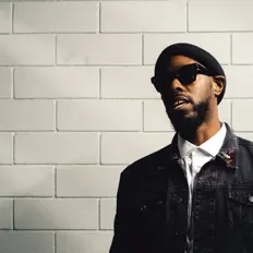 Chris Johnson을(를) 듣고, 뮤직 비디오를 보고, 약력을 읽고, 투어 일정 등을 확인하세요!