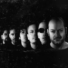 Listen to America de Vigo, watch music videos, read bio, see tour dates & more!