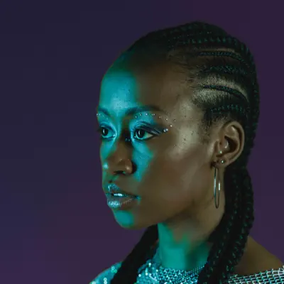 Listen to DAMOYEE, watch music videos, read bio, see tour dates & more!