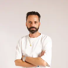Listen to Jérémy Dumont, watch music videos, read bio, see tour dates & more!