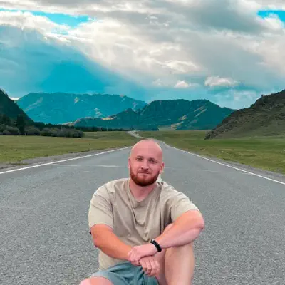Listen to Роман Чернышов, watch music videos, read bio, see tour dates & more!