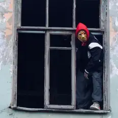 Dengarkan lllCAPS, tonton video musik, baca bio, lihat tanggal tur & lainnya!