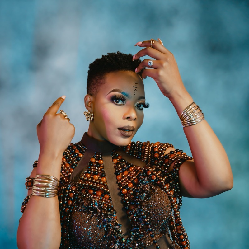 Song - Ngiyesaba (feat. Makhadzi) - Nomcebo Zikode