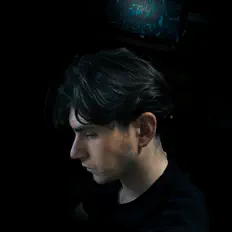 Dengarkan ZMK, tonton video musik, baca bio, lihat tanggal tur & lainnya!