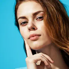 Écoutez French Mornings, regardez des vidéoclips, lisez la biographie, consultez les dates de tournée et plus encore !