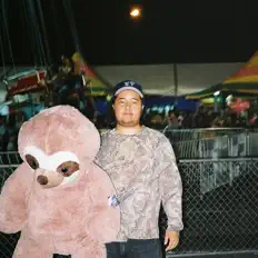Dengarkan Lucky Roux, tonton video musik, baca bio, lihat tanggal tur & lainnya!