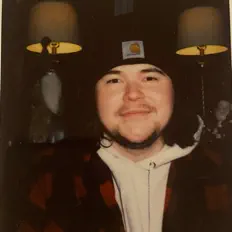 Posłuchaj wykonawcy Westyy, obejrzyj teledyski, przeczytaj biografię, zobacz daty tras koncertowych i nie tylko!