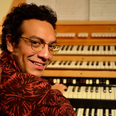 Listen to Renato Pernett, watch music videos, read bio, see tour dates & more!