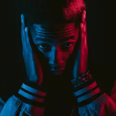 Poslechněte si interpreta RealTreMike, sledujte hudební videa, přečtěte si životopis, podívejte se na data turné a další informace.