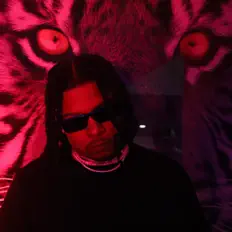 Listen to Kingtrebeezy, watch music videos, read bio, see tour dates & more!