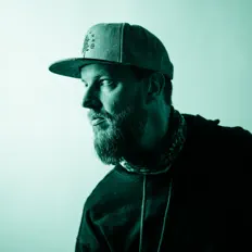 Dave Elwertを聴いたり、ミュージックビデオを鑑賞したり、経歴やツアー日程などを確認したりしましょう！