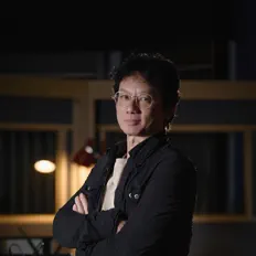 收听 骆集益、观看音乐视频、阅读小传、查看巡演日期等 ！