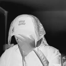 6swan6を聴いたり、ミュージックビデオを鑑賞したり、経歴やツアー日程などを確認したりしましょう！