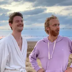 Dengarkan String Boys, tonton video musik, baca bio, lihat tanggal tur & lainnya!