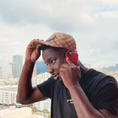 Cirfaを聴いたり、ミュージックビデオを鑑賞したり、経歴やツアー日程などを確認したりしましょう！