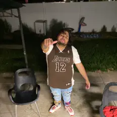 agua951을(를) 듣고, 뮤직 비디오를 보고, 약력을 읽고, 투어 일정 등을 확인하세요!