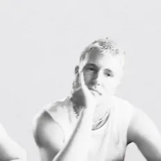 收听 harley、观看音乐视频、阅读小传、查看巡演日期等 ！