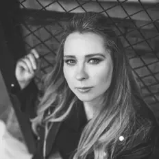 Anna Ovsyanikova을(를) 듣고, 뮤직 비디오를 보고, 약력을 읽고, 투어 일정 등을 확인하세요!