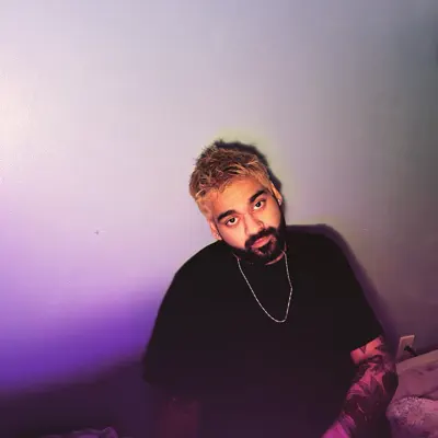 Listen to Dill Croydon, watch music videos, read bio, see tour dates & more!