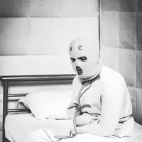 Poslechněte si interpreta undefined, sledujte hudební videa, přečtěte si životopis, podívejte se na data turné a další informace.