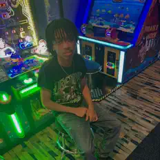 Listen to HBK Doohda, watch music videos, read bio, see tour dates & more!