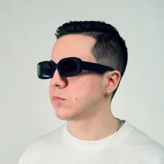 Listen to Royrf, watch music videos, read bio, see tour dates & more!