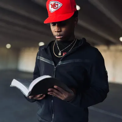 Listen to Clu3 Jr, watch music videos, read bio, see tour dates & more!