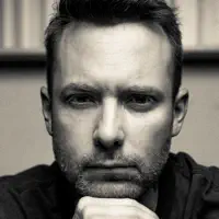 Posłuchaj wykonawcy undefined, obejrzyj teledyski, przeczytaj biografię, zobacz daty tras koncertowych i nie tylko!
