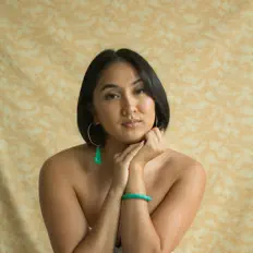 Listen to Sonni Mai, watch music videos, read bio, see tour dates & more!