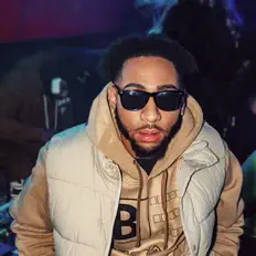 收听 Lil FaZe、观看音乐视频、阅读小传、查看巡演日期等 ！