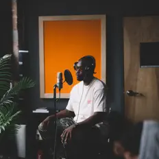 Écoutez lemonxde80s, regardez des vidéoclips, lisez la biographie, consultez les dates de tournée et plus encore !